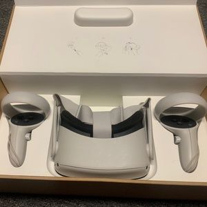Oculus Quest 2 Meta (slightly used)